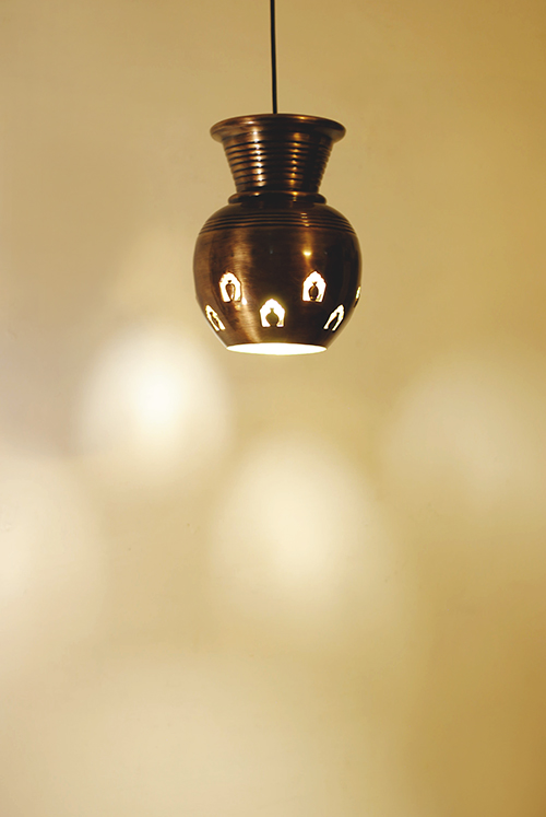 manar lamp by sahil sarthak